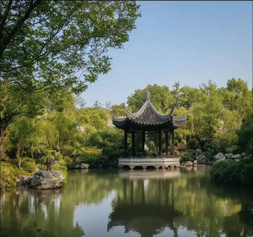 鹤岗雨真广告业有限公司